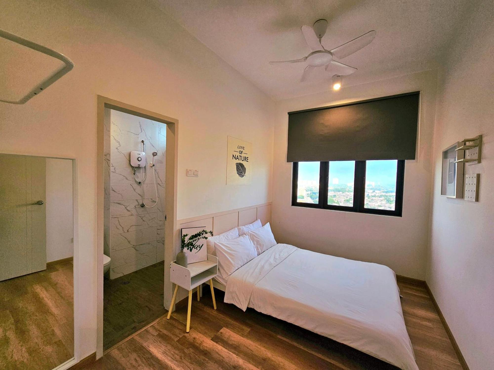 Quartz Paragon Suites Melaka By Ggm Esterno foto
